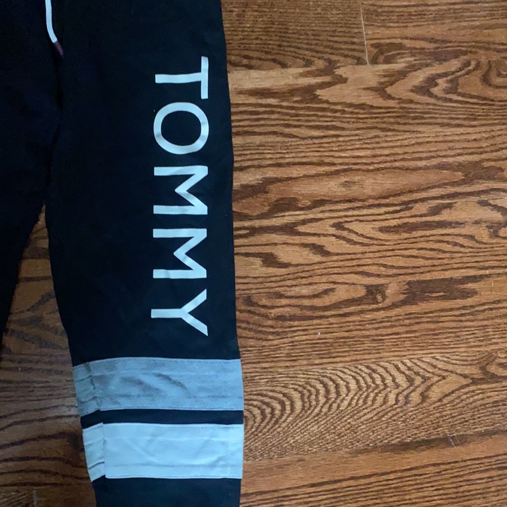 Joggers - Picture 2 of 4
